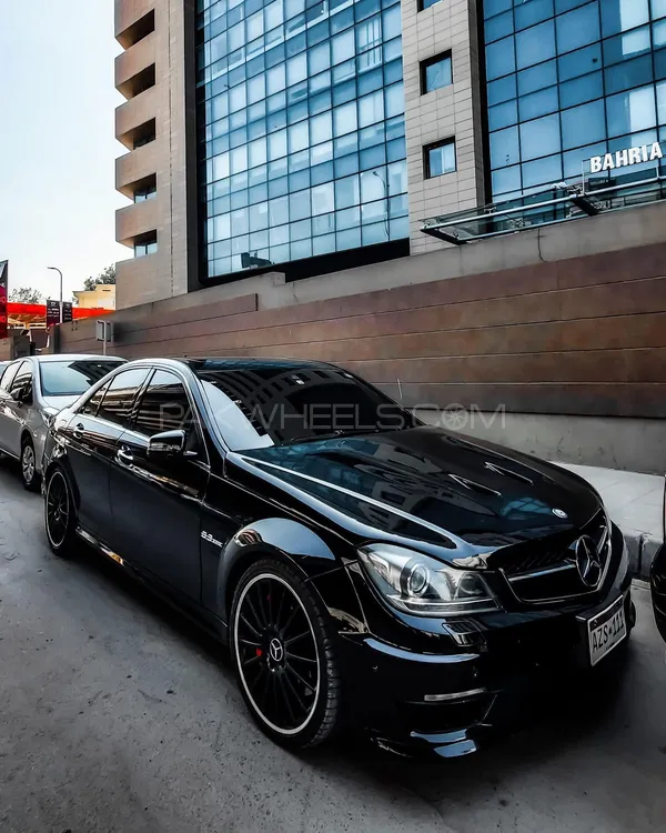 Mercedes Benz C Class Coupe 2012 for Sale in Karachi Image-1
