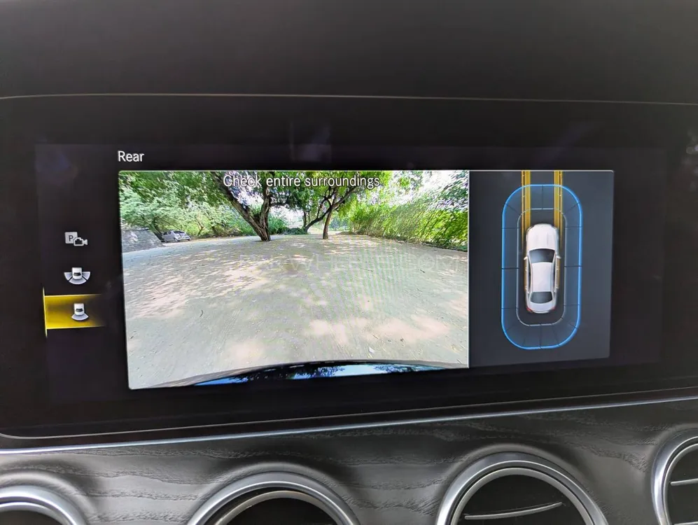 Mercedes Benz E Class 2022 for Sale in Lahore Mercedes Benz E Class 2022 for Sale in Lahore Image-14