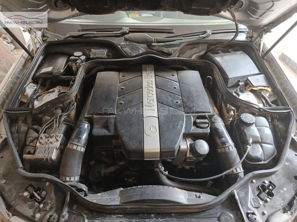 Mercedes Benz E Class 2004 for Sale in Rawalpindi Mercedes Benz E Class 2004 for Sale in Rawalpindi Image-7