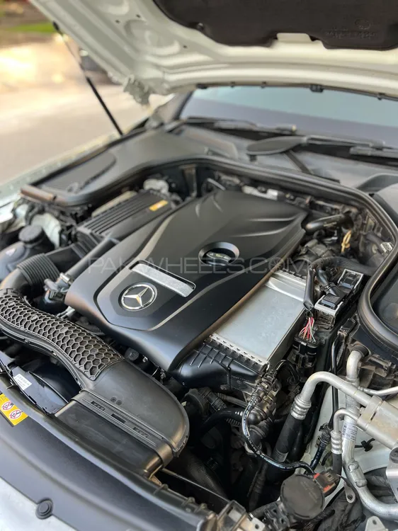 Mercedes Benz E Class 2017 for Sale in Lahore Mercedes Benz E Class 2017 for Sale in Lahore Image-13