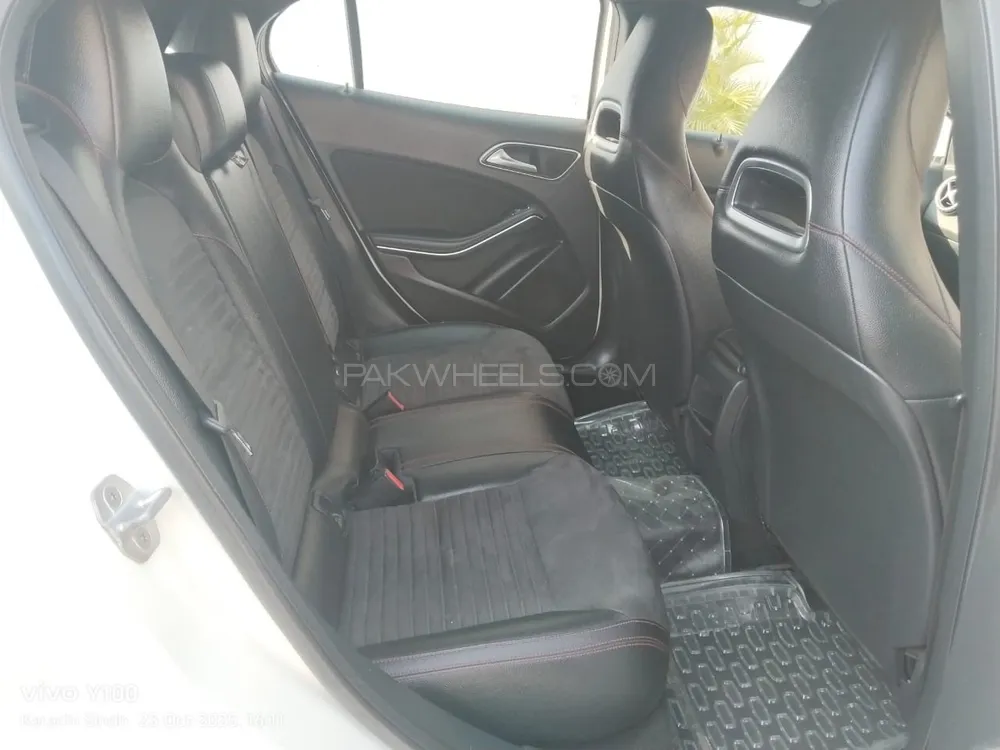 Mercedes Benz GLA Class 2016 for Sale in Karachi Mercedes Benz GLA Class 2016 for Sale in Karachi Image-5