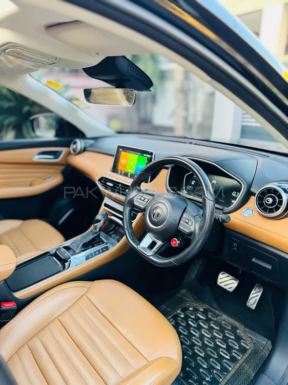 MG HS 2023 for Sale in Lahore MG HS 2023 for Sale in Lahore Image-10