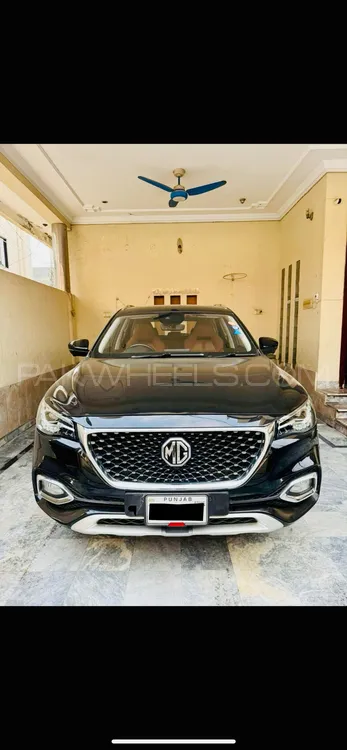 MG HS 2023 for Sale in Lahore MG HS 2023 for Sale in Lahore Image-3