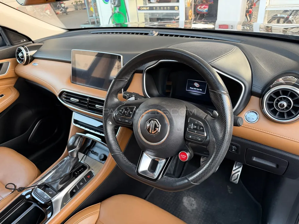 MG HS 2023 for Sale in Lahore MG HS 2023 for Sale in Lahore Image-1