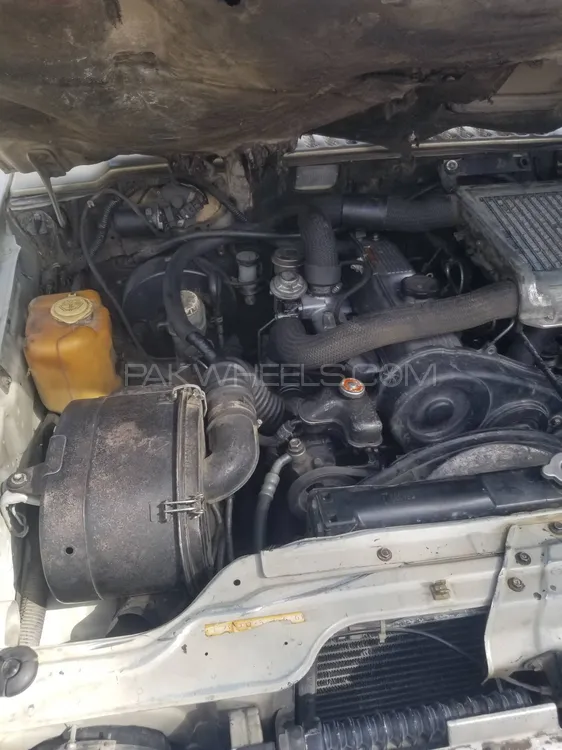 مٹسوبیشی پجیرو 1988 for Sale in گجرات مٹسوبیشی پجیرو 1988 for Sale in گجرات Image-17