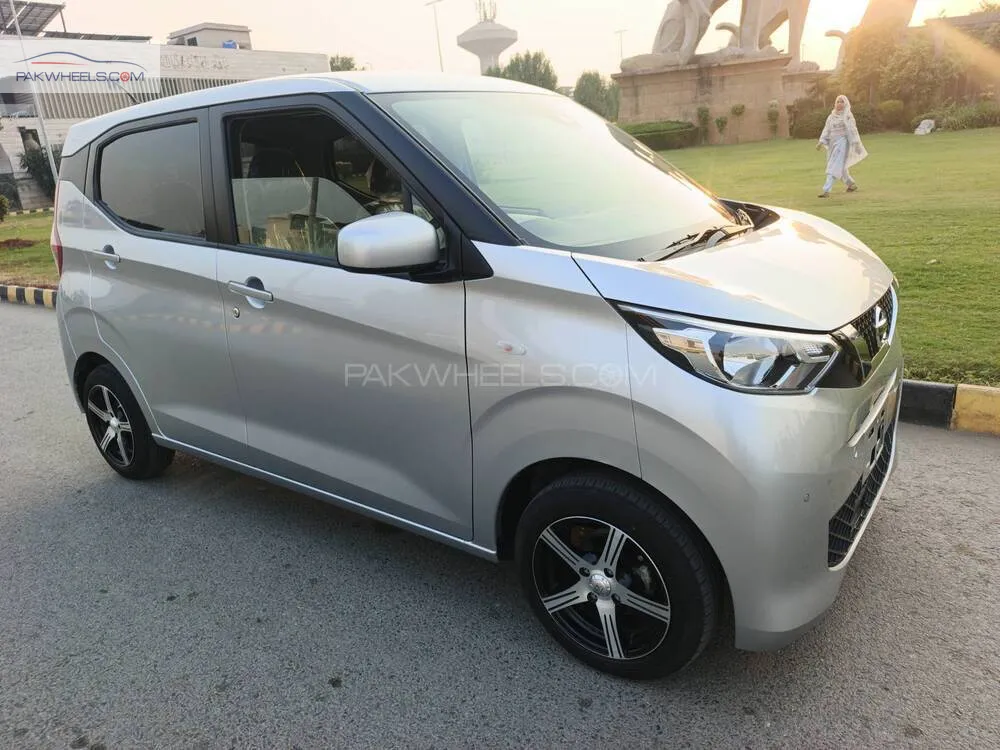 Nissan Dayz 2023 for Sale in Gujranwala Nissan Dayz 2023 for Sale in Gujranwala Image-2