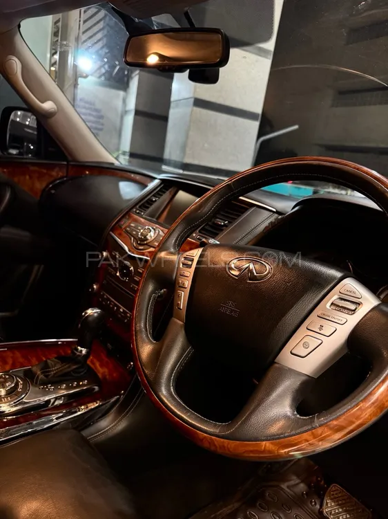 Nissan Infinity 2016 for Sale in Karachi Nissan Infinity 2016 for Sale in Karachi Image-16