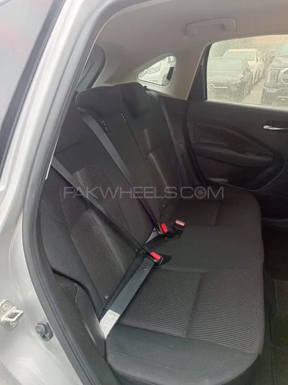 Nissan Note 2022 for Sale in Lahore Nissan Note 2022 for Sale in Lahore Image-12