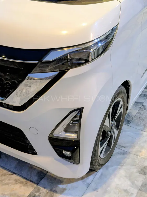 Nissan Roox 2022 for Sale in Gujranwala Nissan Roox 2022 for Sale in Gujranwala Image-4