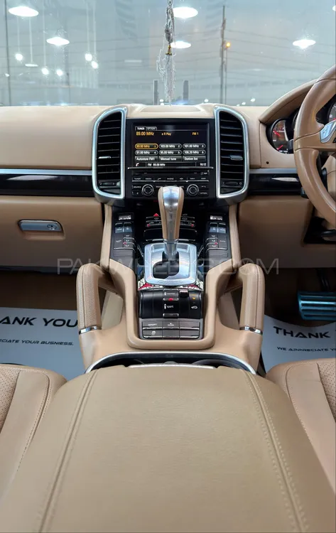 Porsche Cayenne 2014 for Sale in Lahore Porsche Cayenne 2014 for Sale in Lahore Image-8