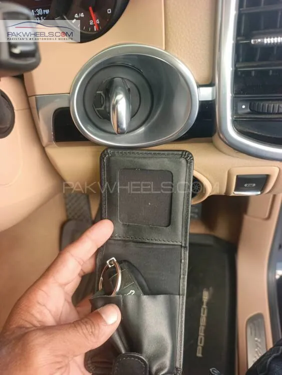 Porsche Cayenne 2017 for Sale in Karachi Porsche Cayenne 2017 for Sale in Karachi Image-13