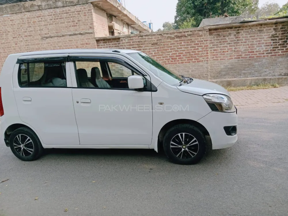 Suzuki Alto 2016 for Sale in Lahore Suzuki Alto 2016 for Sale in Lahore Image-5