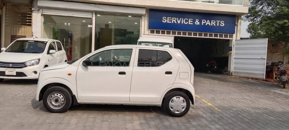 Suzuki Alto 2024 for Sale in Vehari Suzuki Alto 2024 for Sale in Vehari Image-3