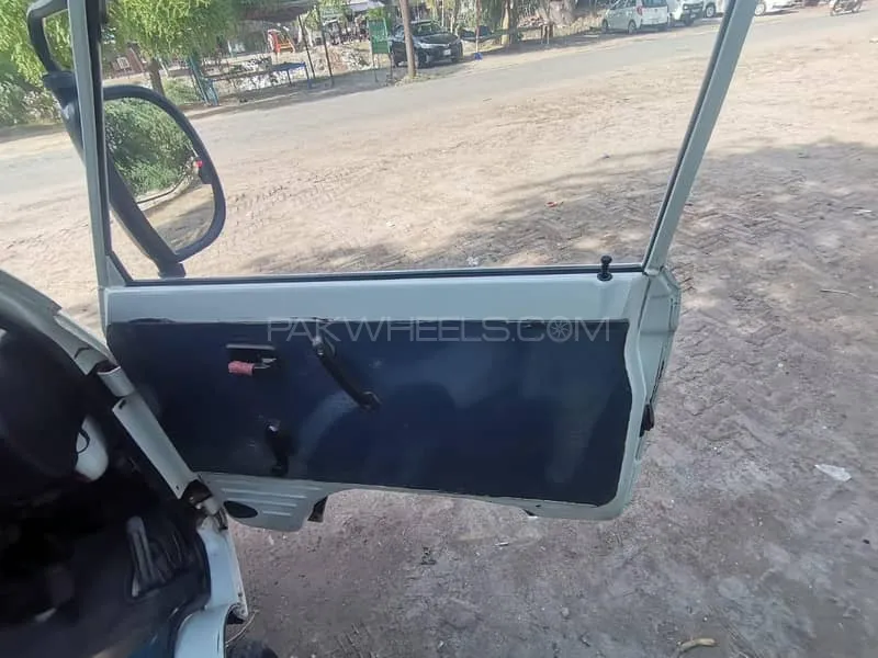 Suzuki Bolan 2021 for Sale in Faisalabad Suzuki Bolan 2021 for Sale in Faisalabad Image-9