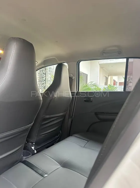 Suzuki Cultus 2023 for Sale in Faisalabad Suzuki Cultus 2023 for Sale in Faisalabad Image-2