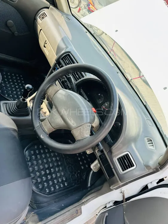 Suzuki Cultus 2001 for Sale in Sheikhupura Suzuki Cultus 2001 for Sale in Sheikhupura Image-4
