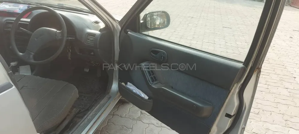 Suzuki Cultus 2001 for Sale in Peshawar Suzuki Cultus 2001 for Sale in Peshawar Image-7