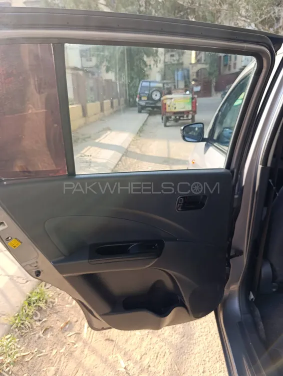Suzuki Cultus 2017 for Sale in Karachi Suzuki Cultus 2017 for Sale in Karachi Image-16