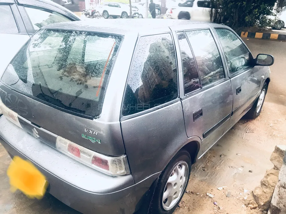 Suzuki Cultus 2011 for Sale in Karachi Suzuki Cultus 2011 for Sale in Karachi Image-4