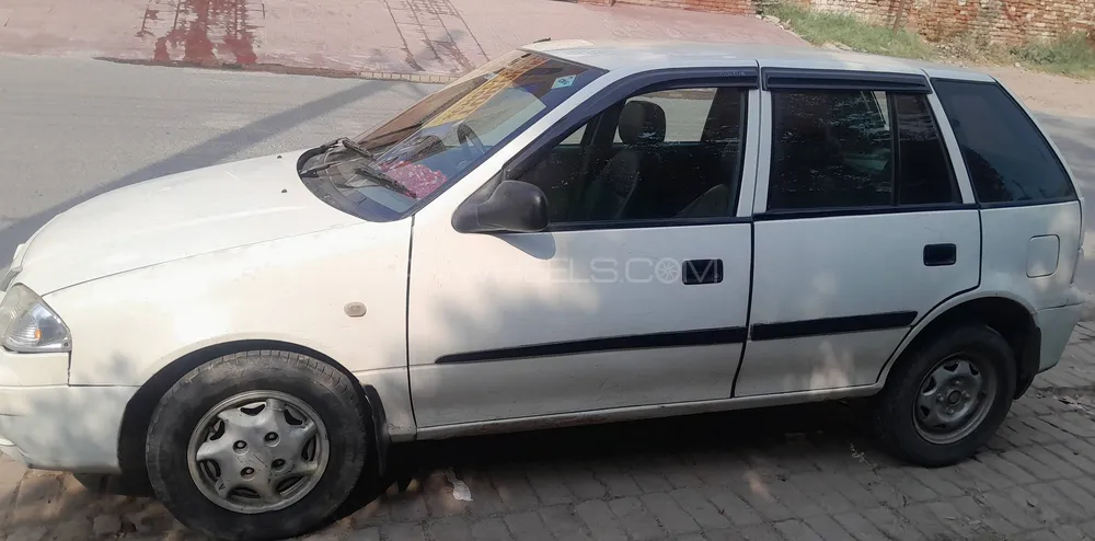 Suzuki Cultus 2011 for Sale in Faisalabad Suzuki Cultus 2011 for Sale in Faisalabad Image-4