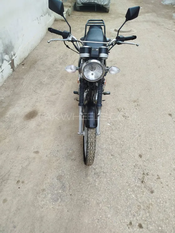 Suzuki GS 150 2013 for Sale Suzuki GS 150 2013 for Sale Image-3