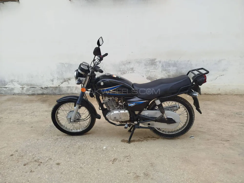 Suzuki GS 150 2013 for Sale Suzuki GS 150 2013 for Sale Image-2