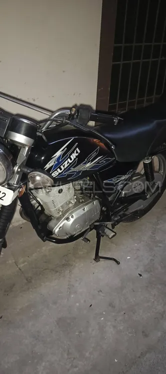 Suzuki GS 150 SE 2021 for Sale Suzuki GS 150 SE 2021 for Sale Image-3