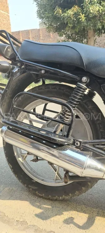 Suzuki GS 150 SE 2022 for Sale Suzuki GS 150 SE 2022 for Sale Image-4