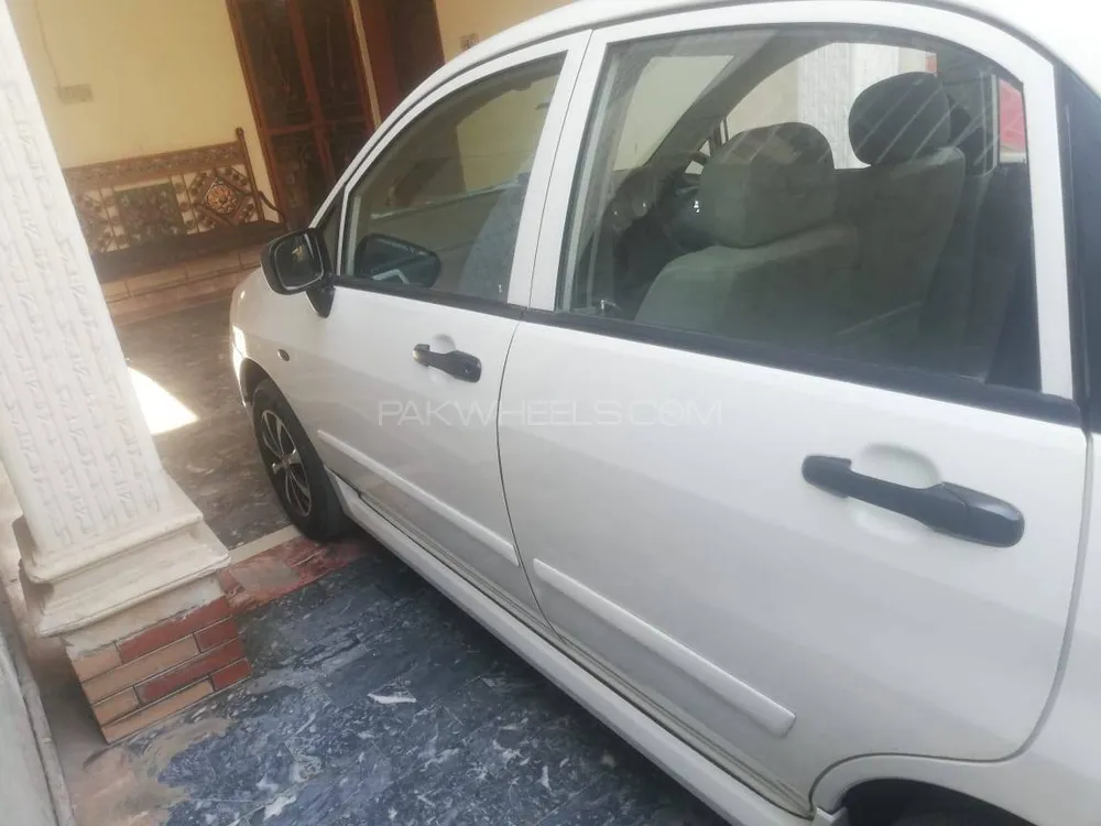 Suzuki Liana 2013 for Sale in Lahore Suzuki Liana 2013 for Sale in Lahore Image-5