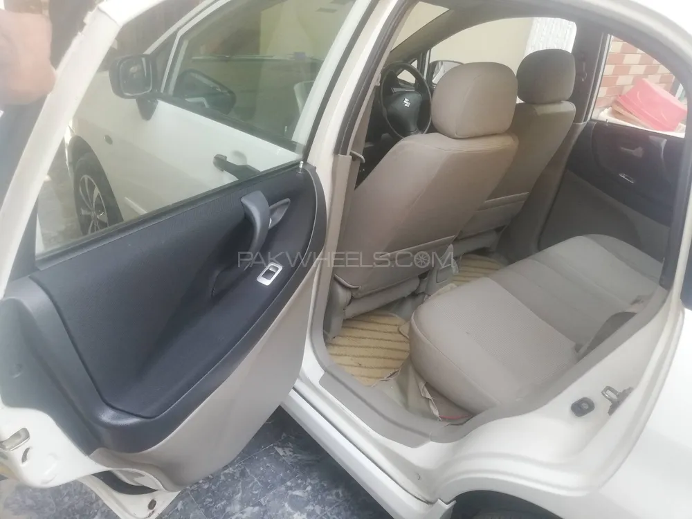 Suzuki Liana 2013 for Sale in Lahore Suzuki Liana 2013 for Sale in Lahore Image-12