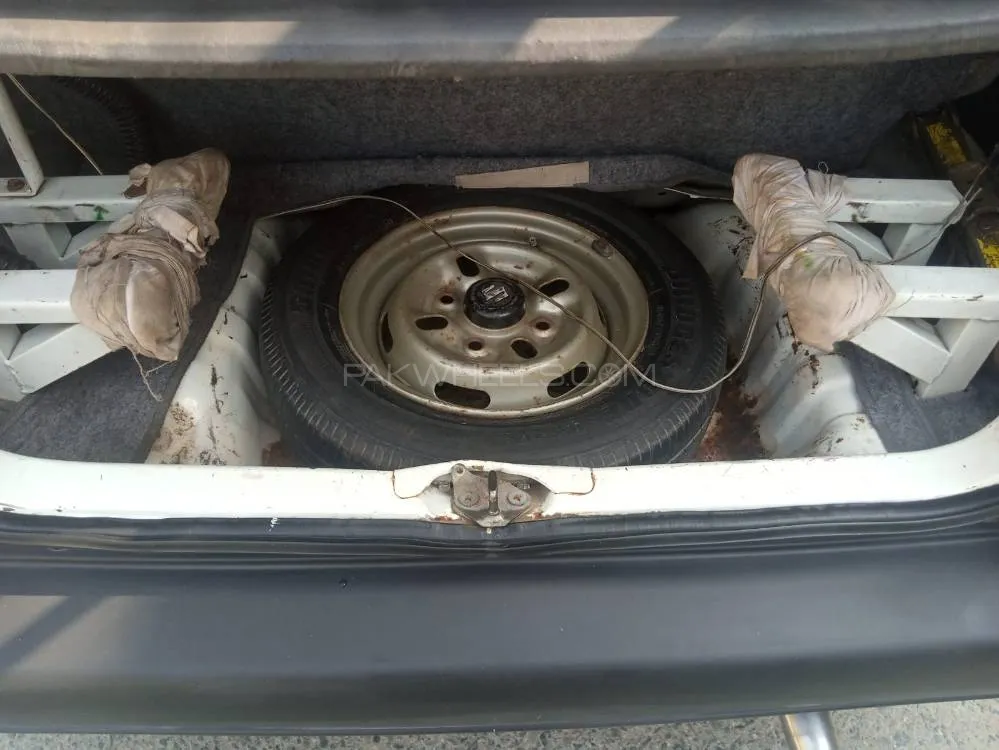 Suzuki Mehran 2003 for Sale in Lahore Suzuki Mehran 2003 for Sale in Lahore Image-4