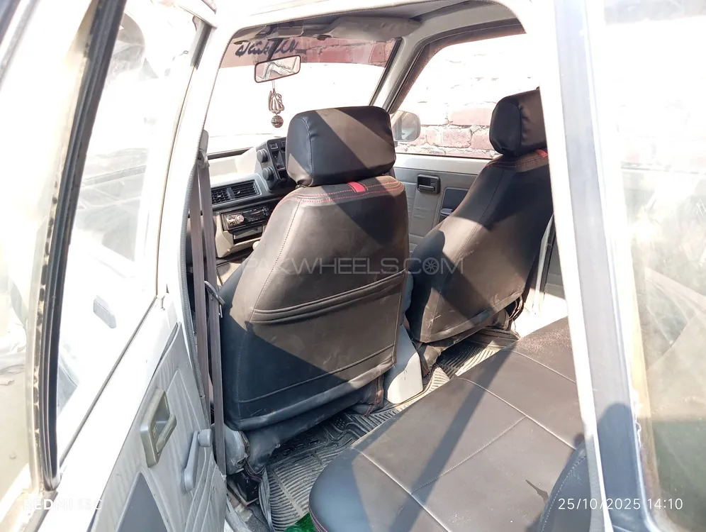 Suzuki Mehran 2005 for Sale in Lahore Suzuki Mehran 2005 for Sale in Lahore Image-8