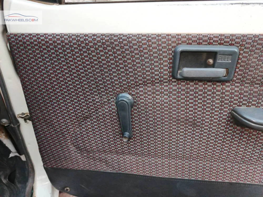 Suzuki Mehran 2010 for Sale in Peshawar Suzuki Mehran 2010 for Sale in Peshawar Image-16