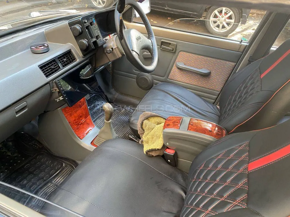 Suzuki Mehran 2016 for Sale in Lahore Suzuki Mehran 2016 for Sale in Lahore Image-3