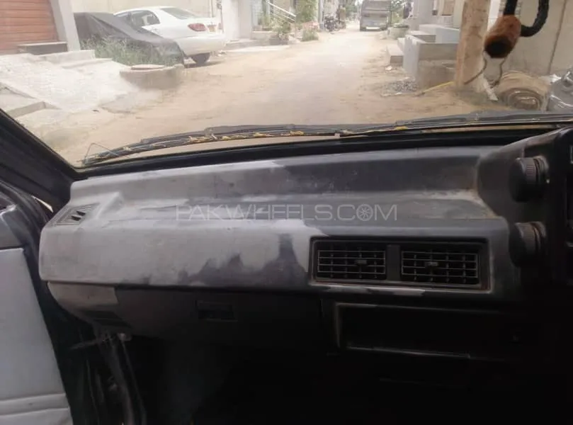 Suzuki Mehran 2010 for Sale in Karachi Suzuki Mehran 2010 for Sale in Karachi Image-3