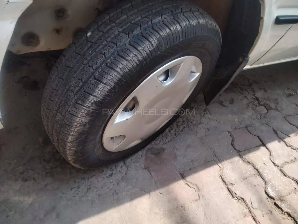 Suzuki Mehran 2015 for Sale in Lahore Suzuki Mehran 2015 for Sale in Lahore Image-4