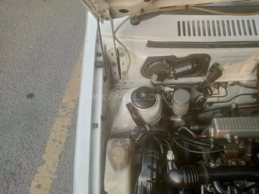 Suzuki Mehran 2017 for Sale in Faisalabad Suzuki Mehran 2017 for Sale in Faisalabad Image-11