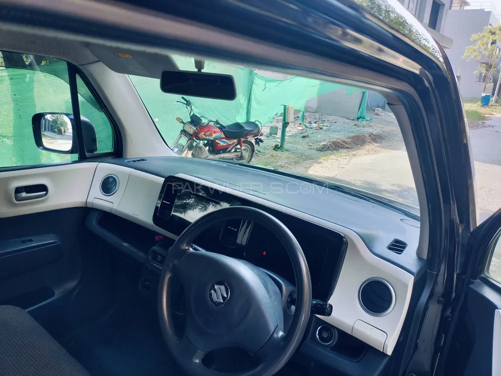 Suzuki MR Wagon 2016 for Sale in Lahore Suzuki MR Wagon 2016 for Sale in Lahore Image-8
