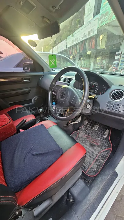 Suzuki Swift 2011 for Sale in Peshawar Suzuki Swift 2011 for Sale in Peshawar Image-6