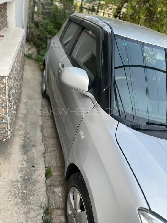 Suzuki Swift 2013 for Sale in Islamabad Suzuki Swift 2013 for Sale in Islamabad Image-3