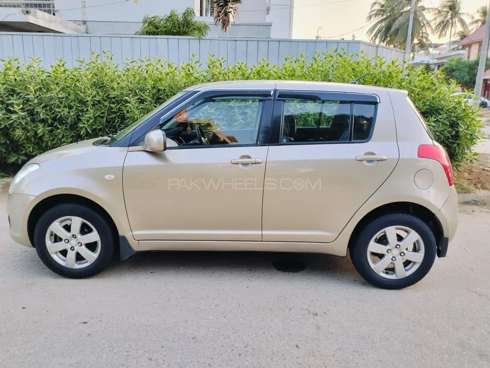 سوزوکی سوئفٹ 2017 for Sale in کراچی سوزوکی سوئفٹ 2017 for Sale in کراچی Image-4