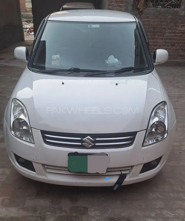 Suzuki Swift 2019 for Sale in Sialkot Suzuki Swift 2019 for Sale in Sialkot Image-1