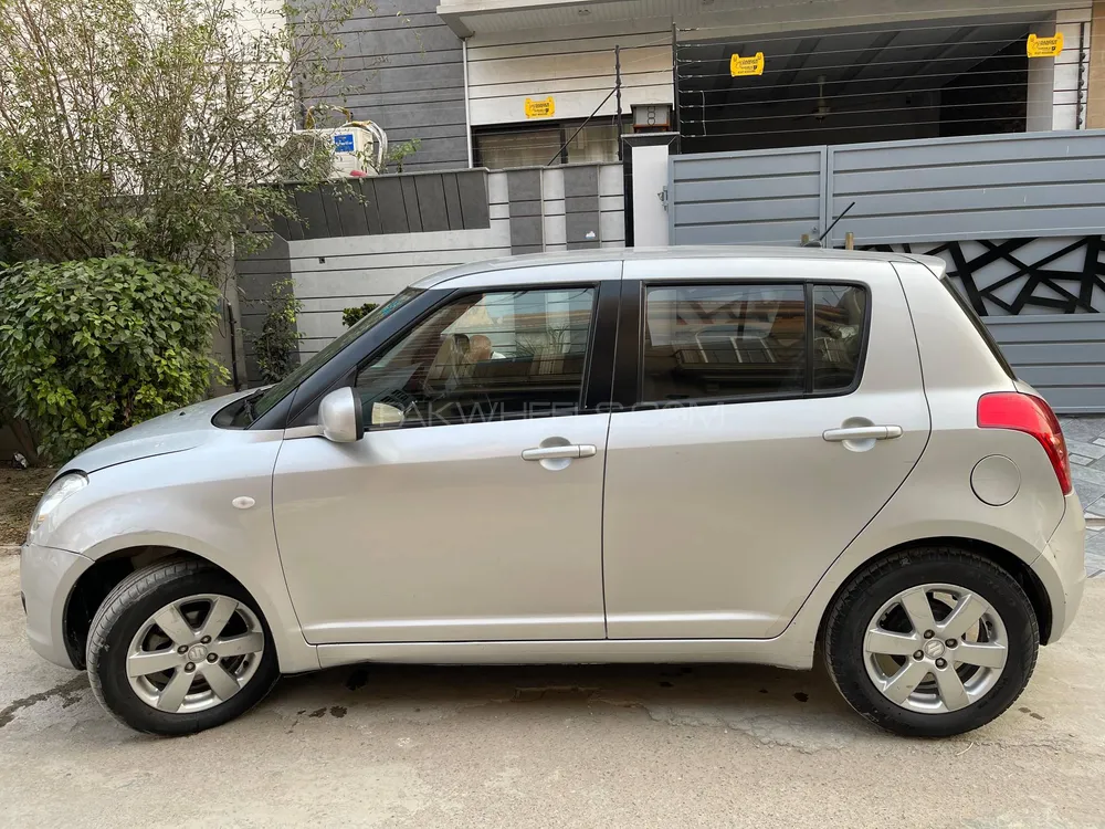 Suzuki Swift 2019 for Sale in Lahore Suzuki Swift 2019 for Sale in Lahore Image-3