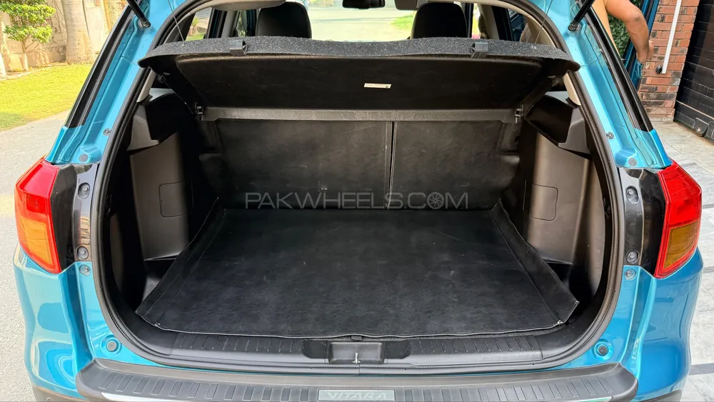 Suzuki Vitara 2017 for Sale in Lahore Suzuki Vitara 2017 for Sale in Lahore Image-13