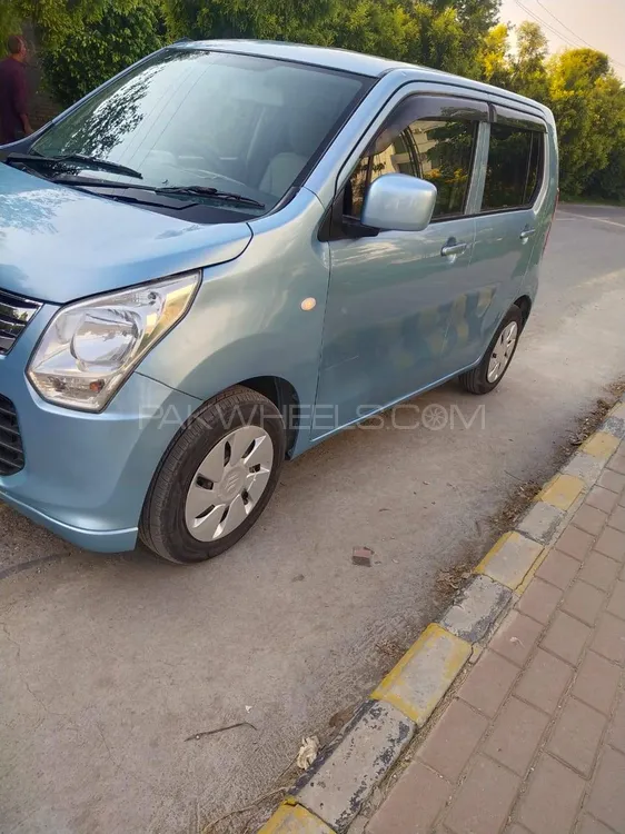 Suzuki Wagon R 2014 for Sale in Rawalpindi Suzuki Wagon R 2014 for Sale in Rawalpindi Image-5