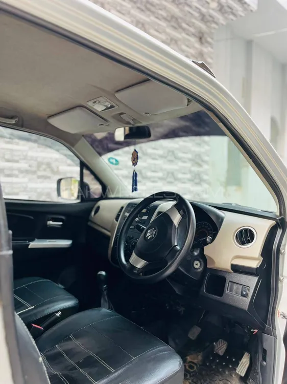 Suzuki Wagon R 2017 for Sale in Gujranwala Suzuki Wagon R 2017 for Sale in Gujranwala Image-5
