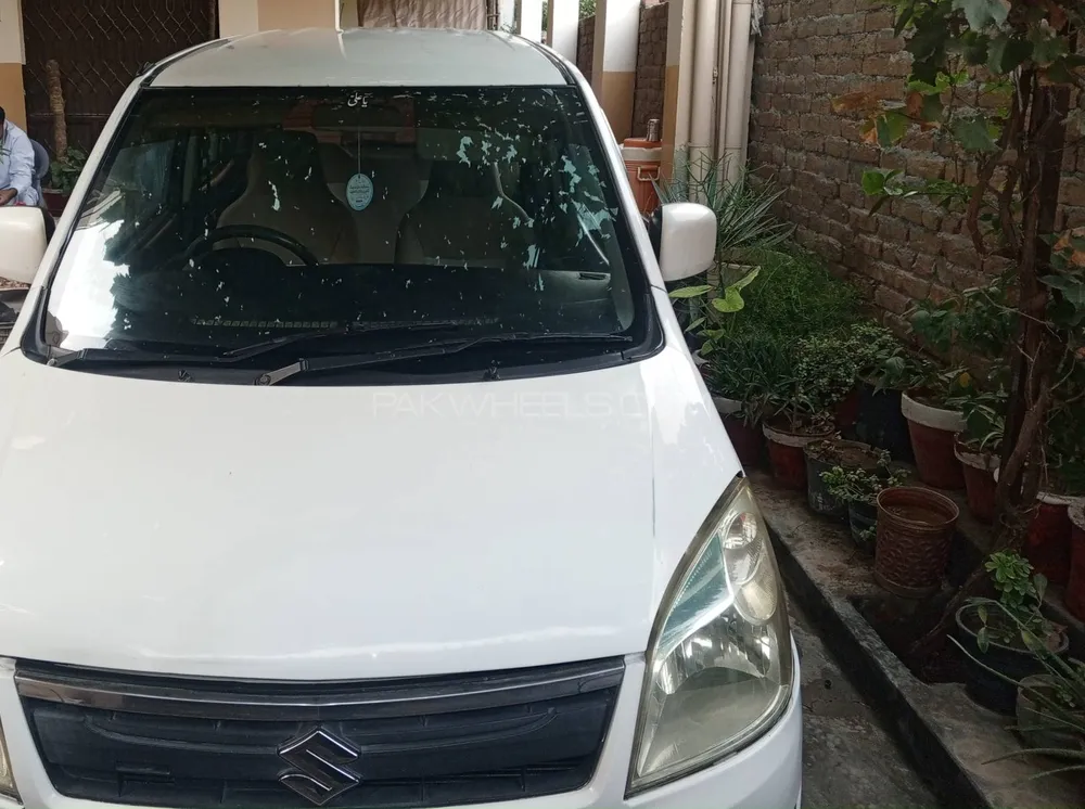 Suzuki Wagon R 2017 for Sale in Sargodha Suzuki Wagon R 2017 for Sale in Sargodha Image-8