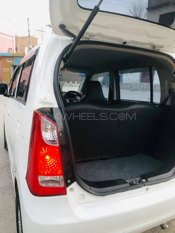 Suzuki Wagon R 2018 for Sale in Peshawar Suzuki Wagon R 2018 for Sale in Peshawar Image-17