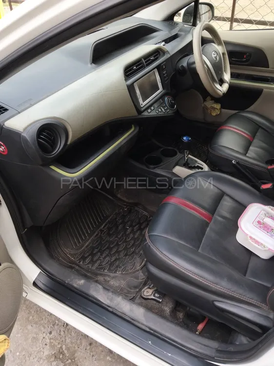 Toyota Aqua 2014 for Sale in Peshawar Toyota Aqua 2014 for Sale in Peshawar Image-6