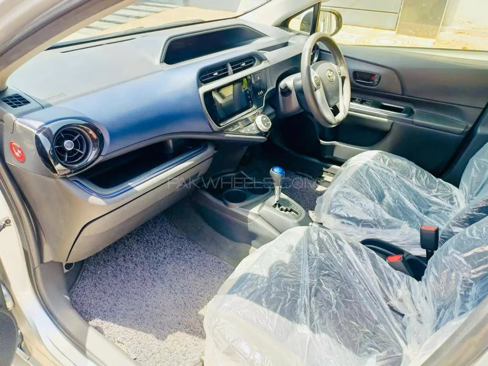 Toyota Aqua 2015 for Sale in Lahore Toyota Aqua 2015 for Sale in Lahore Image-14